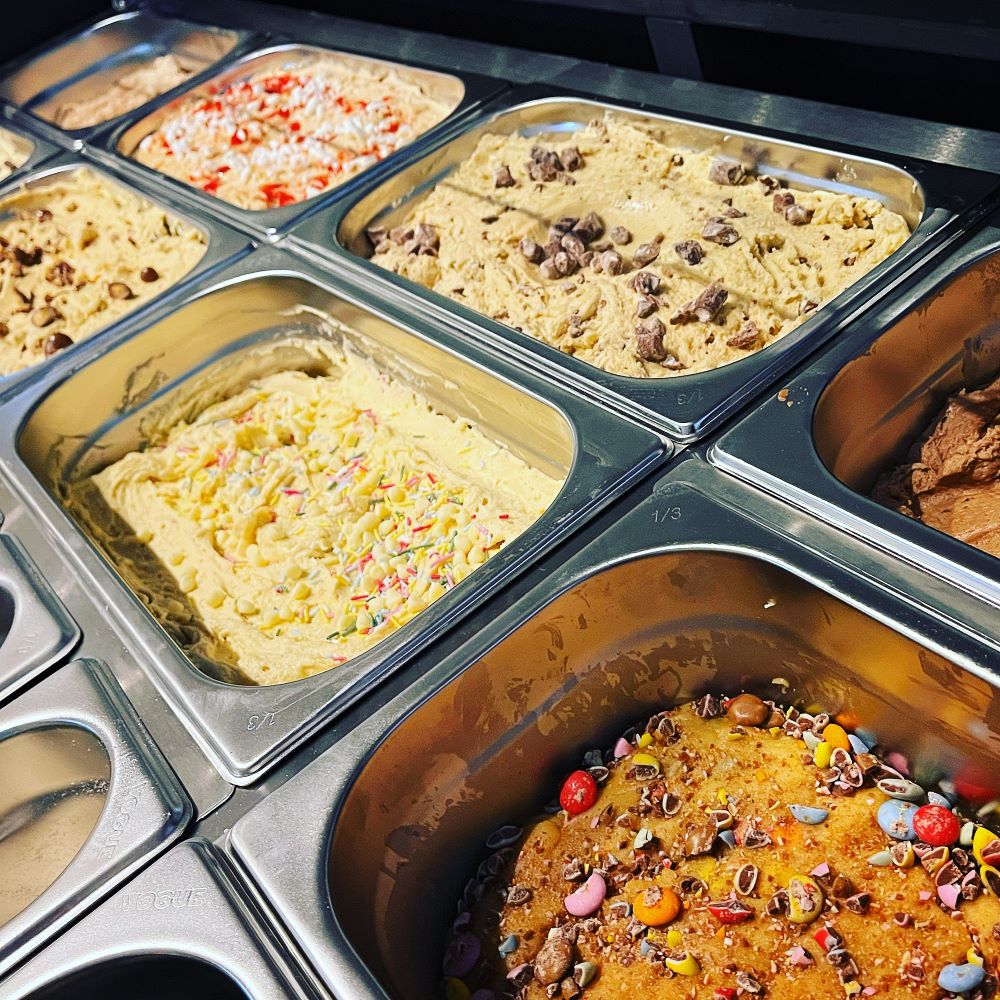 tubs-of-dough